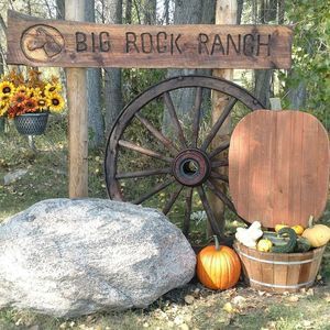 Meet your Posher, Karin